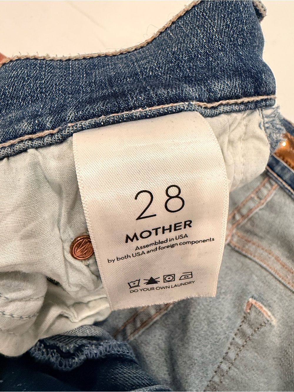 MOTHER The Insider Crop Step Chew Distressed Cropped Flare Jeans - Picture 9 of 11